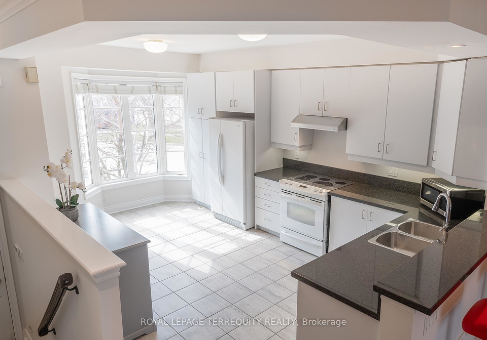 37-shires-lane-etobicoke-ontario-w12188439