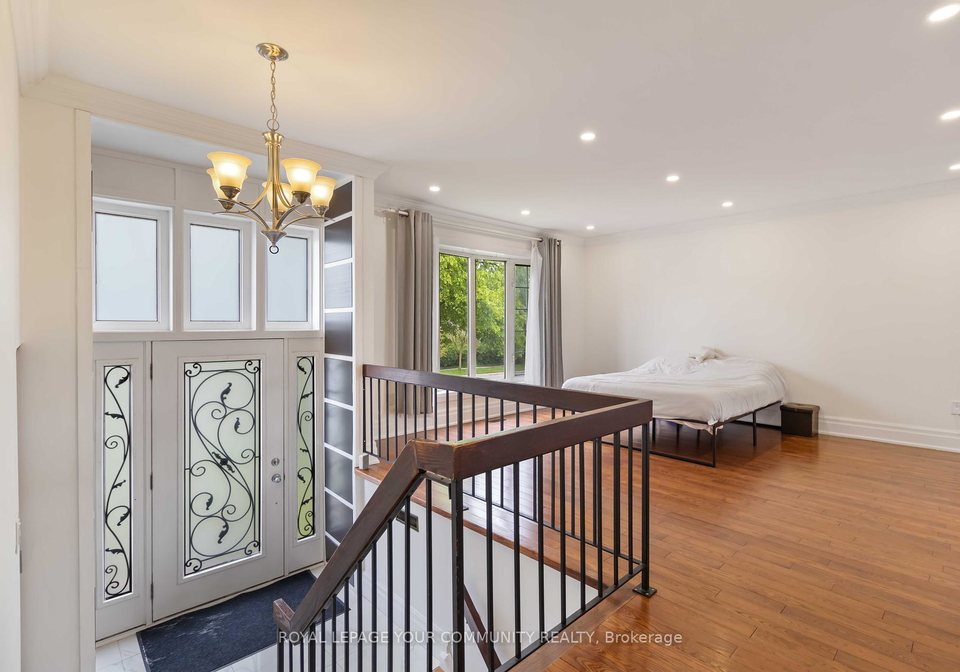 2534-council-ring-road-mississauga-ontario-w12188559
