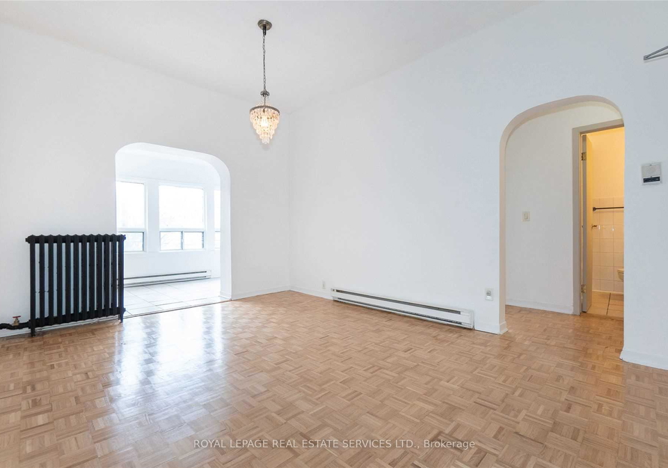 1530-king-street-w-toronto-ontario-w12188662