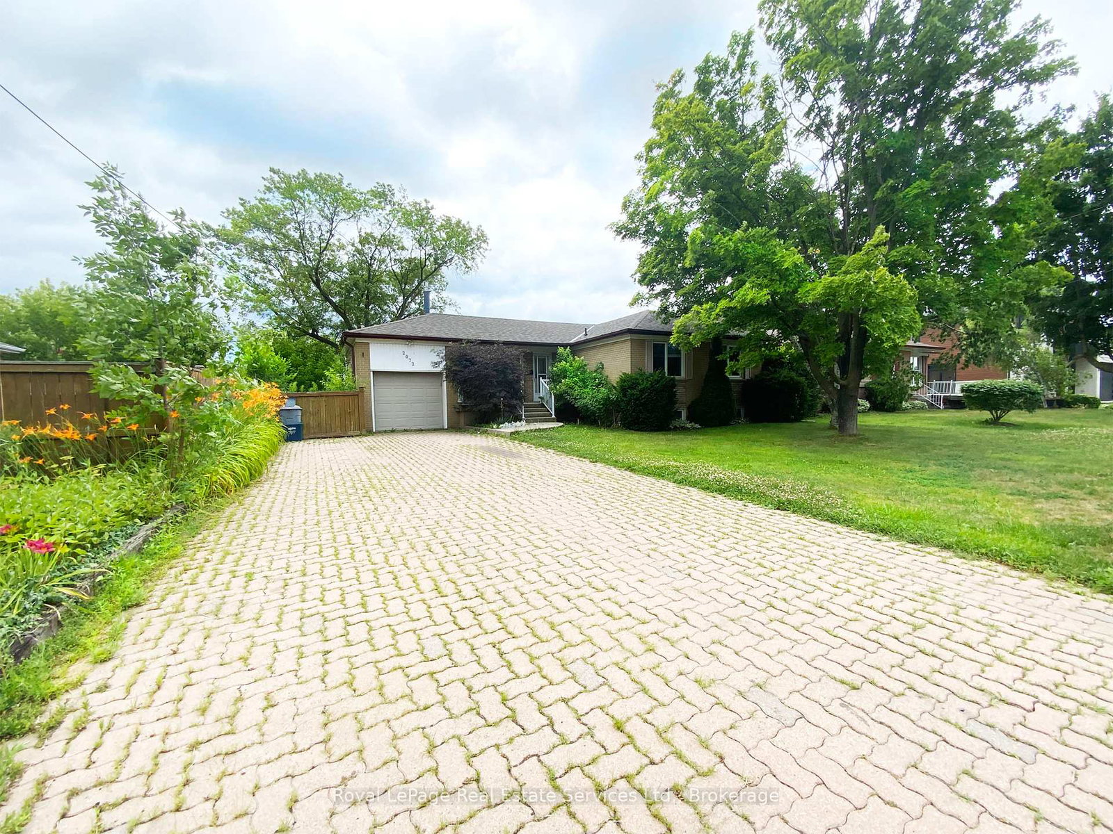 2072-bridge-road-oakville-ontario-w12188724
