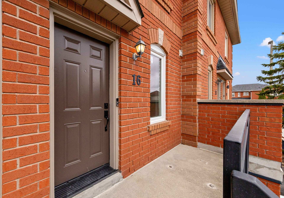 3895-doug-leavens-boulevard-mississauga-ontario-w12188895