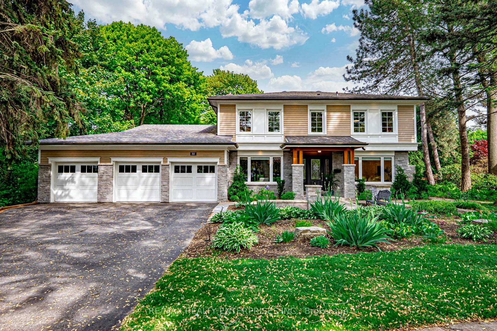 2157-hillfield-court-mississauga-ontario-w12189576