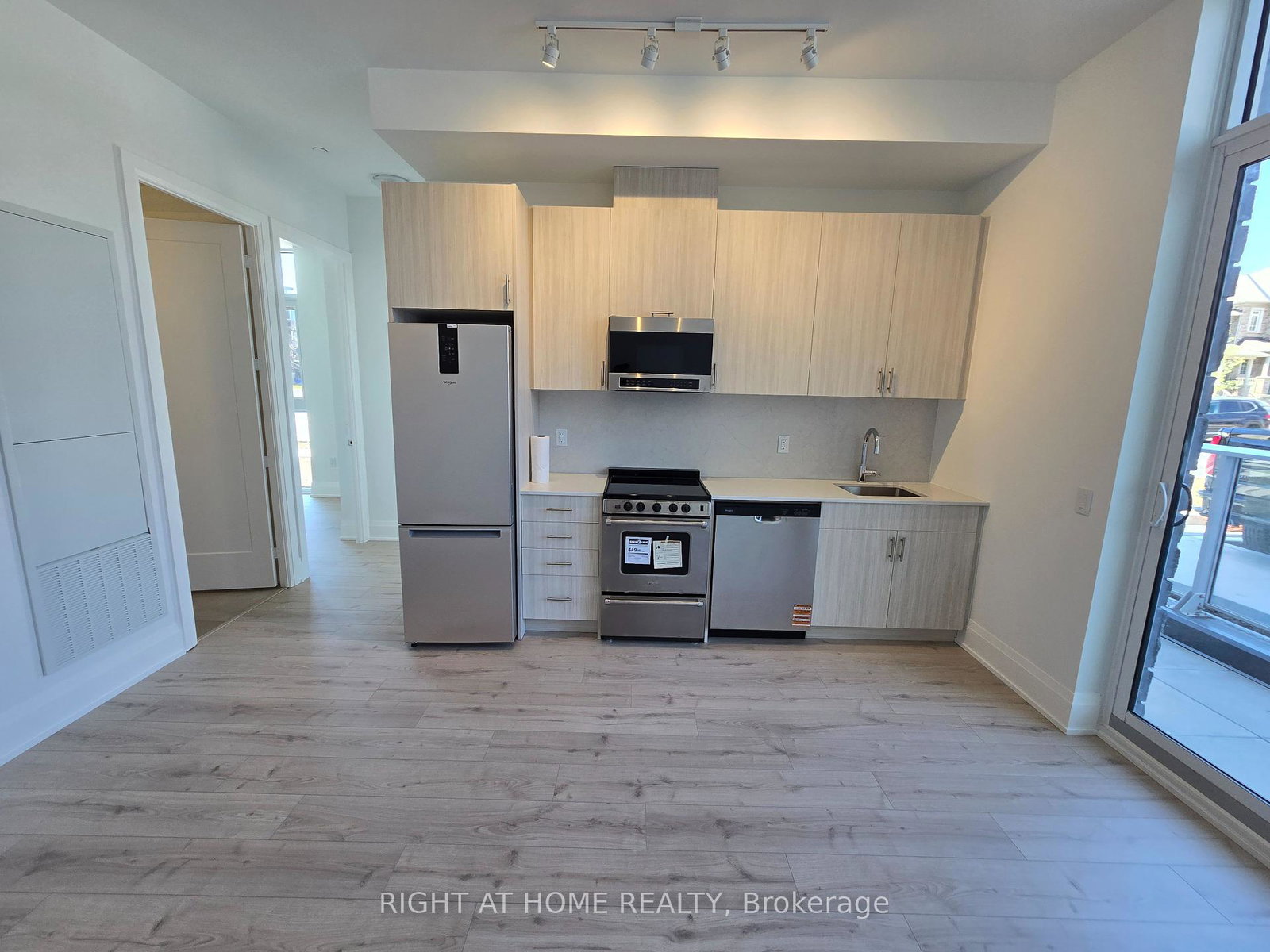 412-silver-maple-road-n-oakville-ontario-w12190282