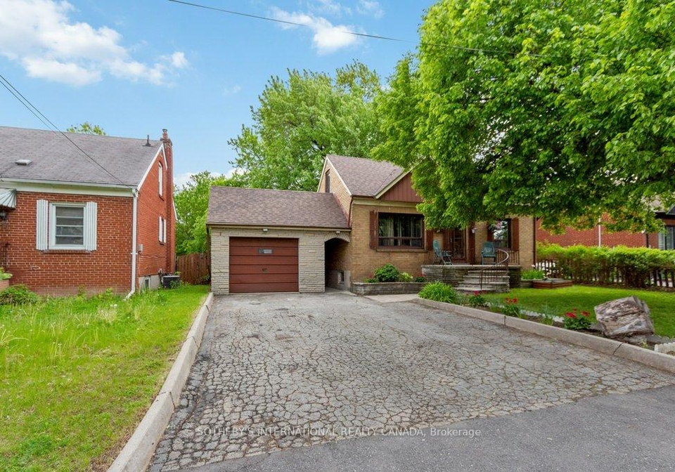 9-yvonne-avenue-york-ontario-w12190421