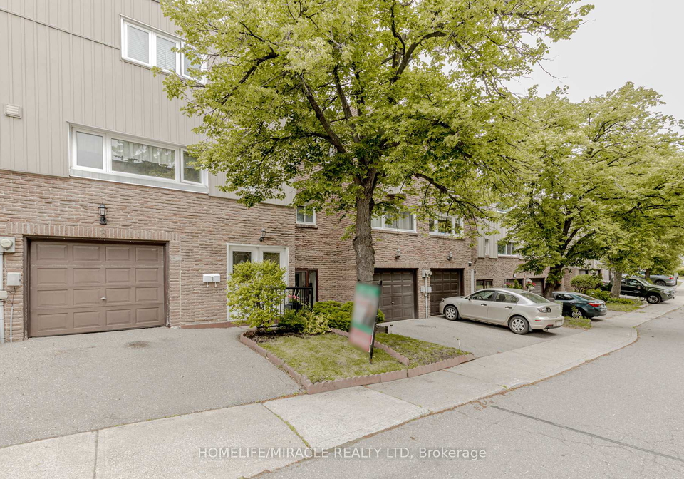 400-bloor-street-mississauga-ontario-w12190579