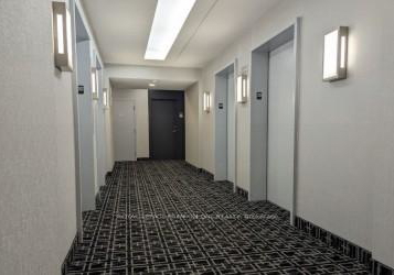 223-webb-drive-s-mississauga-ontario-w12190653