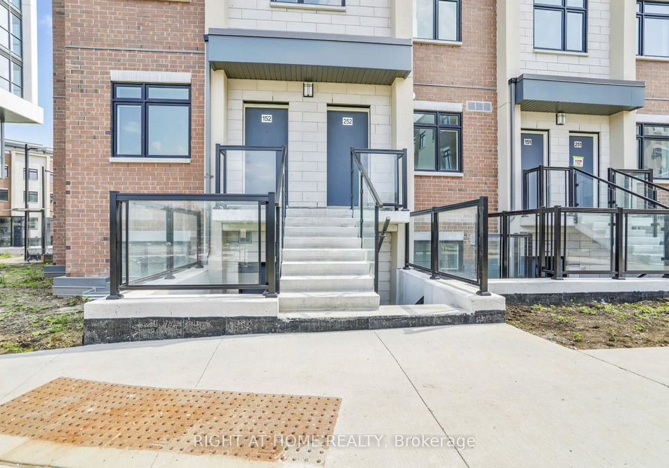 1075-douglas-mccurdy-comm-road-mississauga-ontario-w12190992