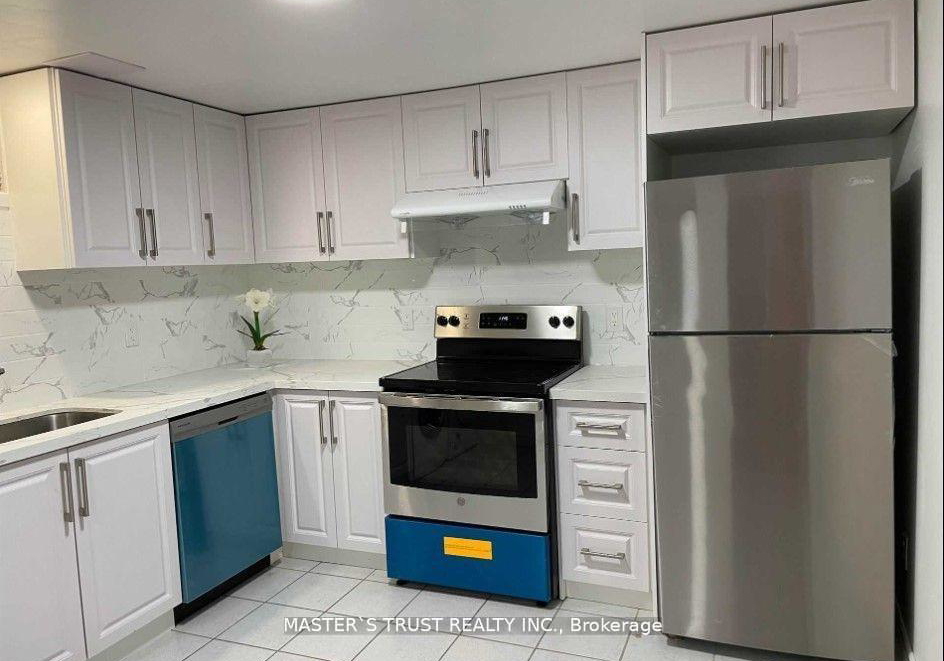 1443-pilgrims-way-oakville-ontario-w12191004