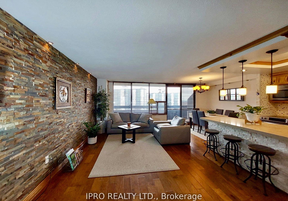 11-wincott-drive-etobicoke-ontario-w12191148
