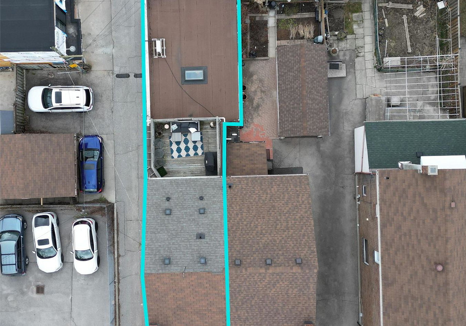 84-earlscourt-avenue-toronto-ontario-w12191420