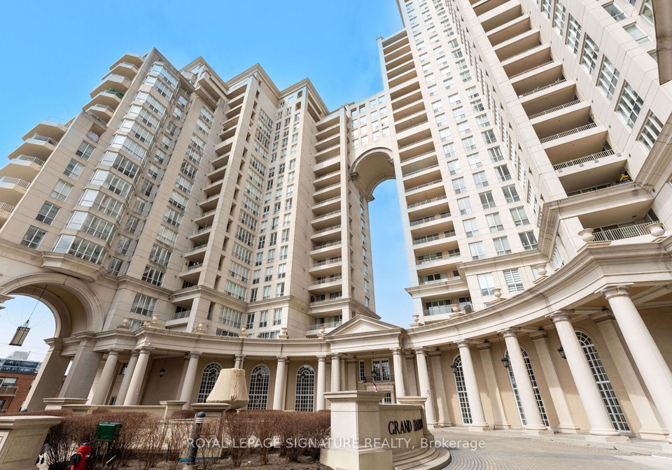 2285-lake-shore-boulevard-w-etobicoke-ontario-w12191474