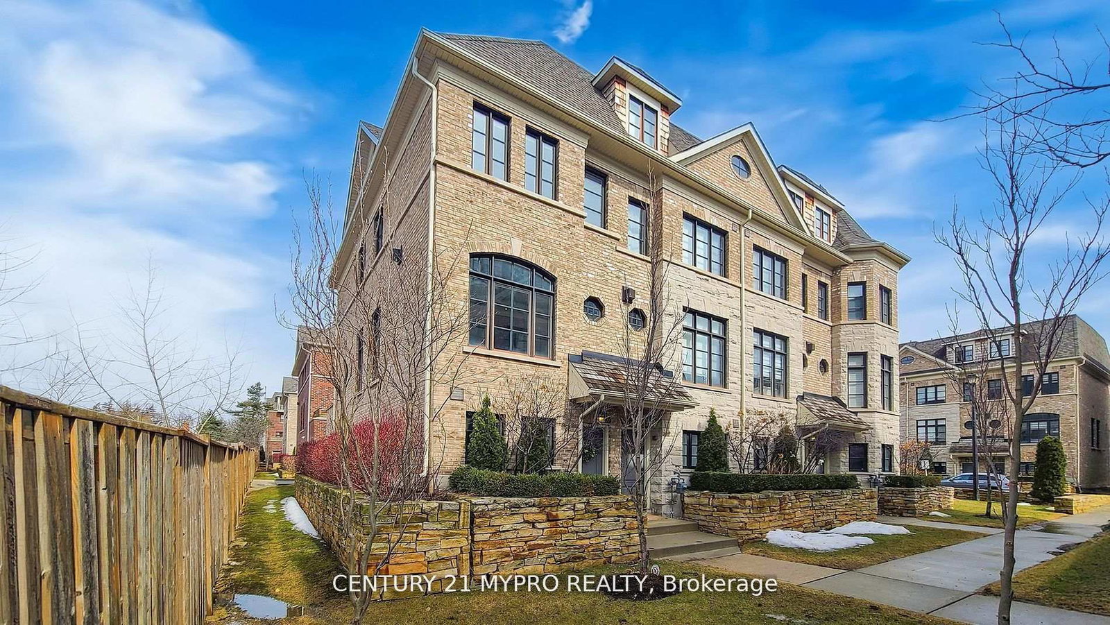 2039-queensborough-gate-e-mississauga-ontario-w12191570