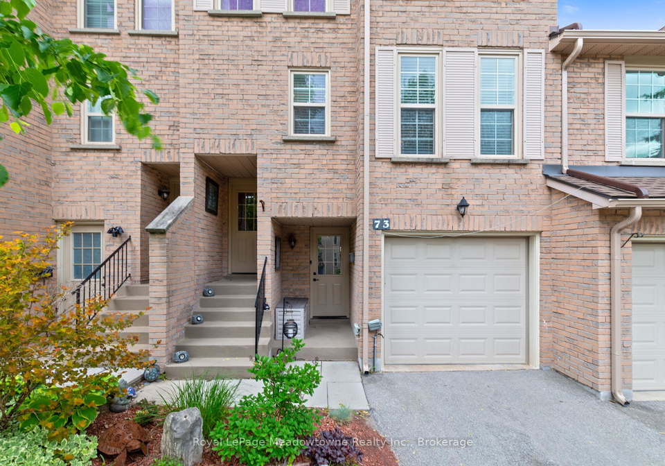 2272-mowat-avenue-oakville-ontario-w12191750