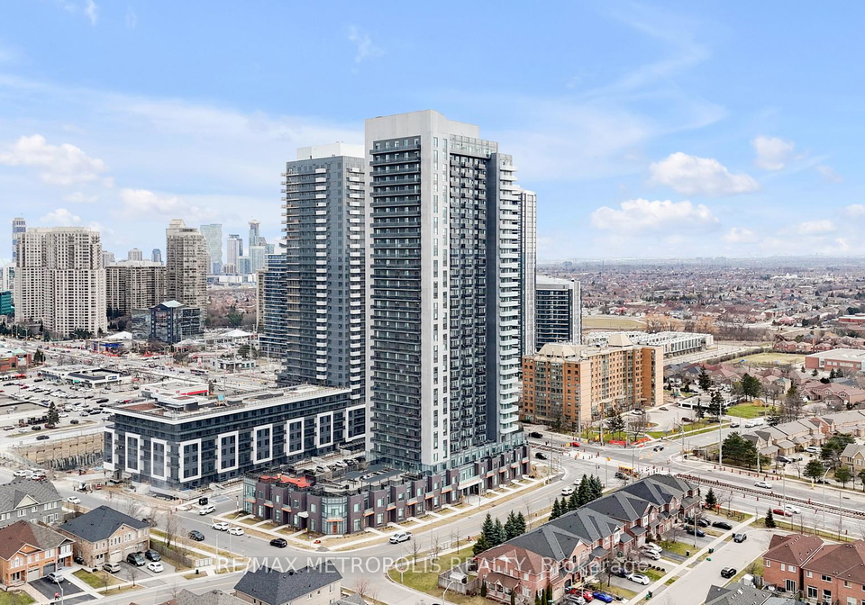 8-nahani-way-mississauga-ontario-w12191936