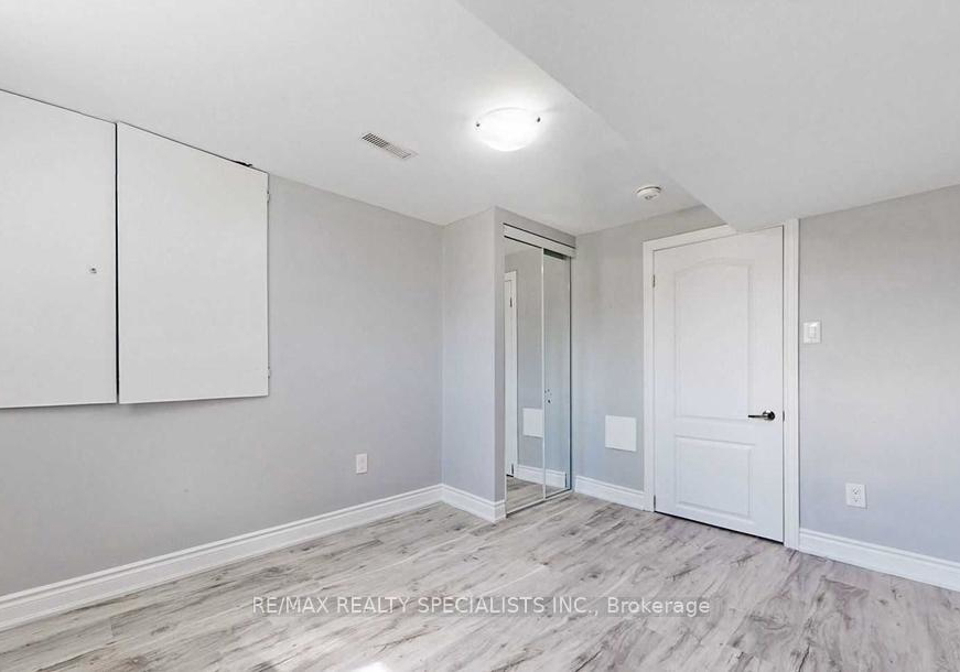 6-fidelia-crescent-brampton-ontario-w12191994