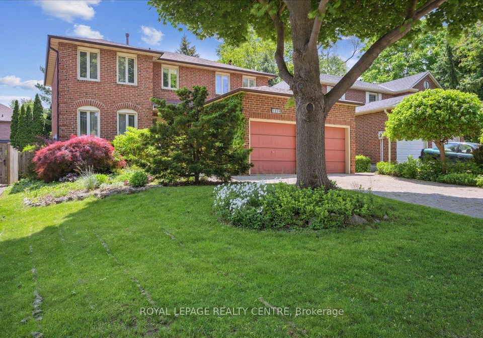 1898-flintlock-court-mississauga-ontario-w12192031