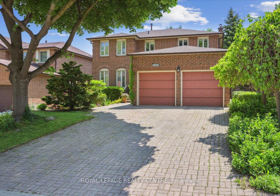 1898-flintlock-court-mississauga-ontario-w12192031