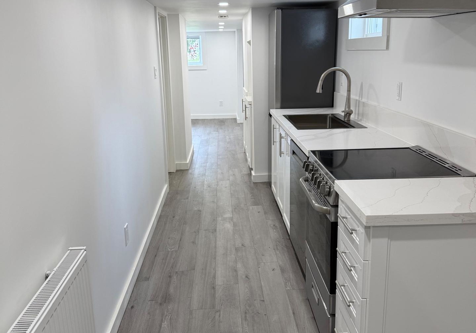 92-thirty-ninth-street-etobicoke-ontario-w12192080