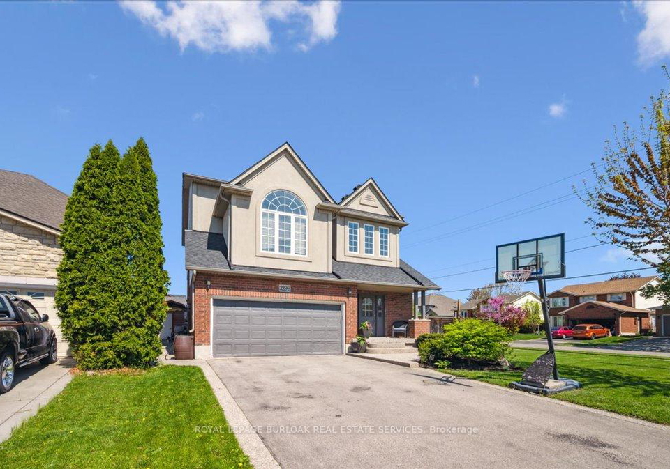 3299-star-lane-burlington-ontario-w12192147