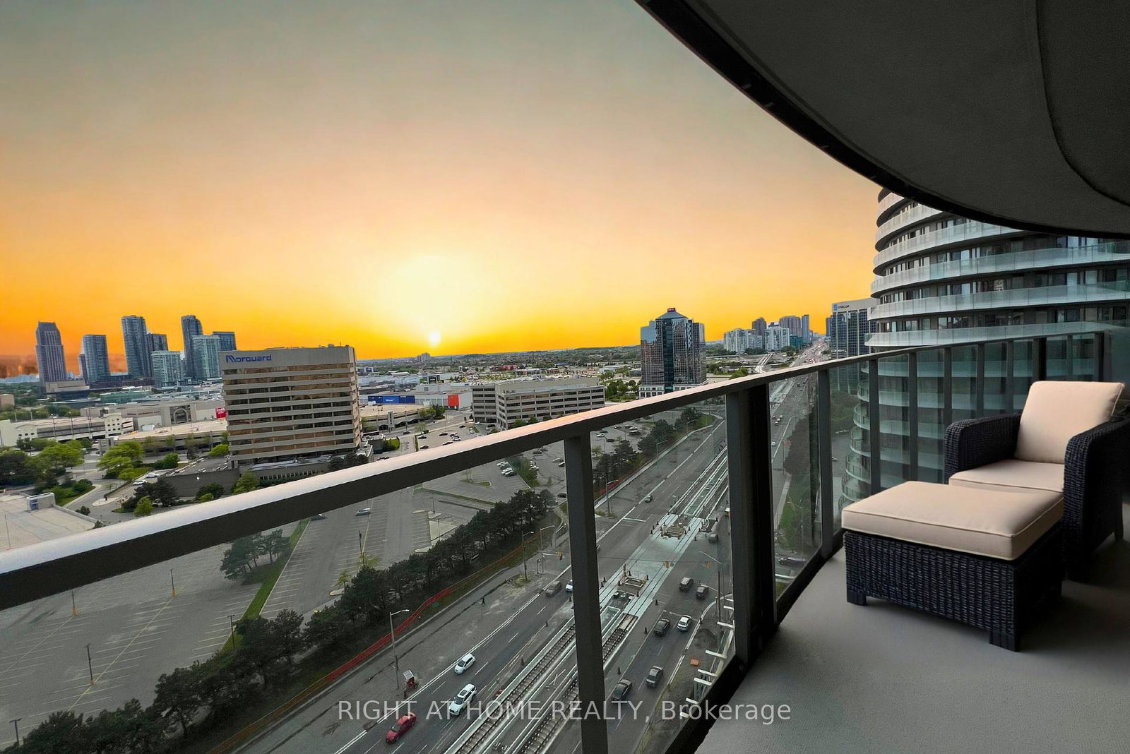 60-absolute-avenue-mississauga-ontario-w12192396