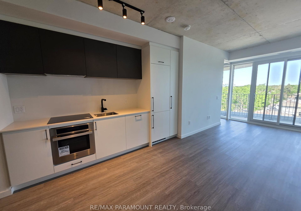 689-the-queensway-drive-etobicoke-ontario-w12192691