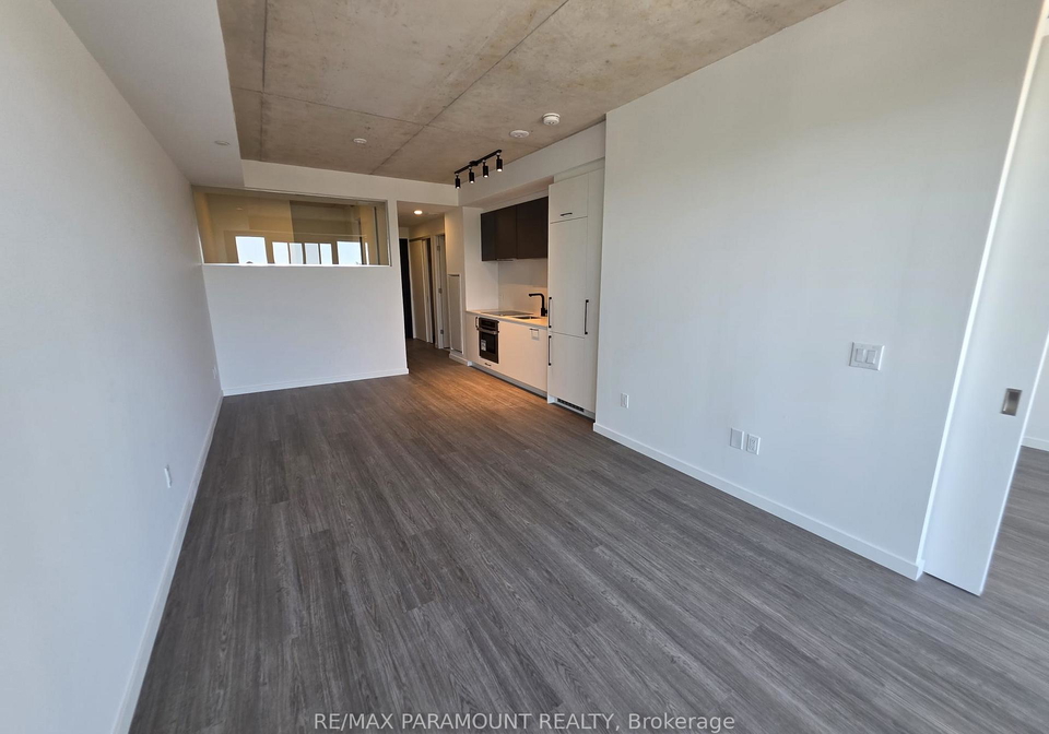 689-the-queensway-drive-etobicoke-ontario-w12192691