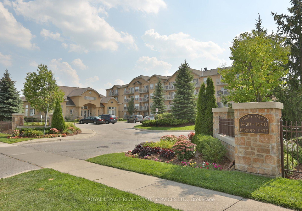1470-bishops-gate-oakville-ontario-w12192957