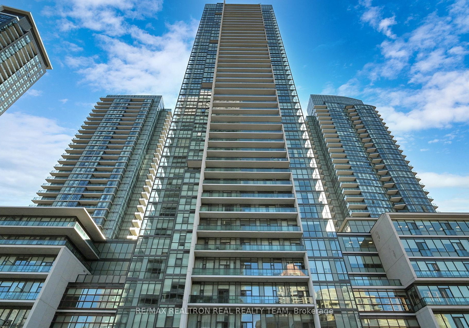 4070-confederation-parkway-mississauga-ontario-w12193080