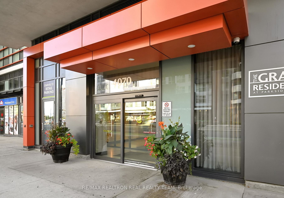 4070-confederation-parkway-mississauga-ontario-w12193080