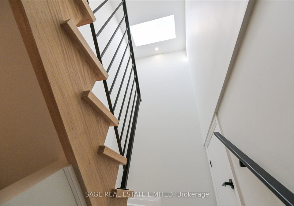 22-lansdowne-avenue-toronto-ontario-w12193218