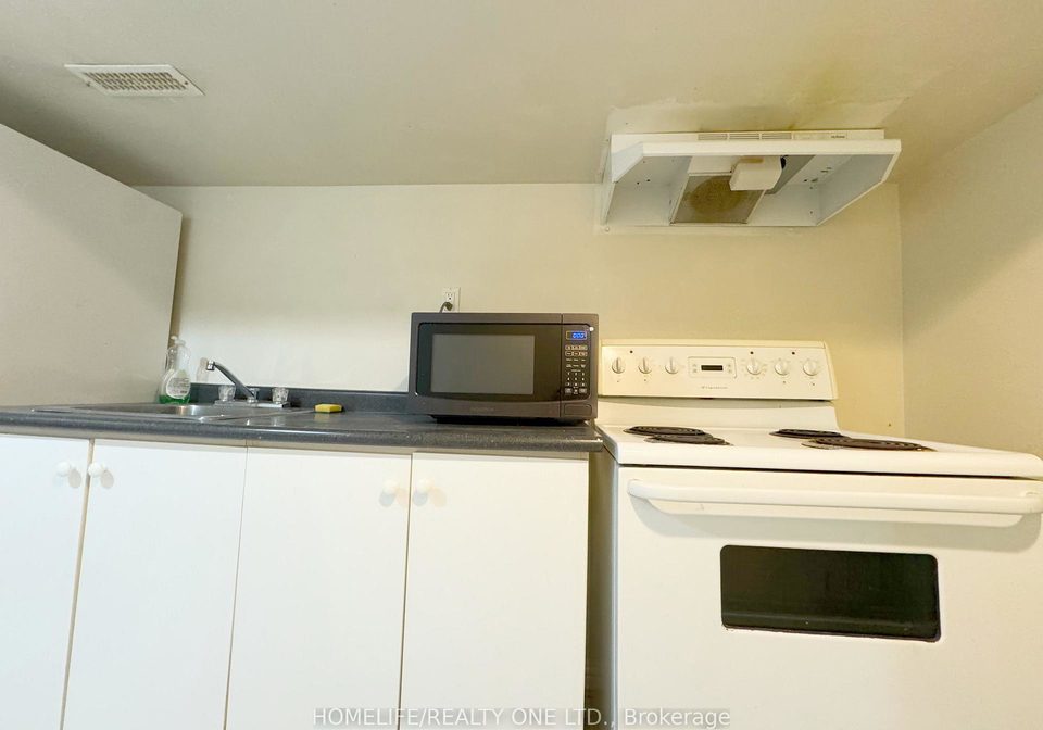 428-westmoreland-avenue-toronto-ontario-w12193423