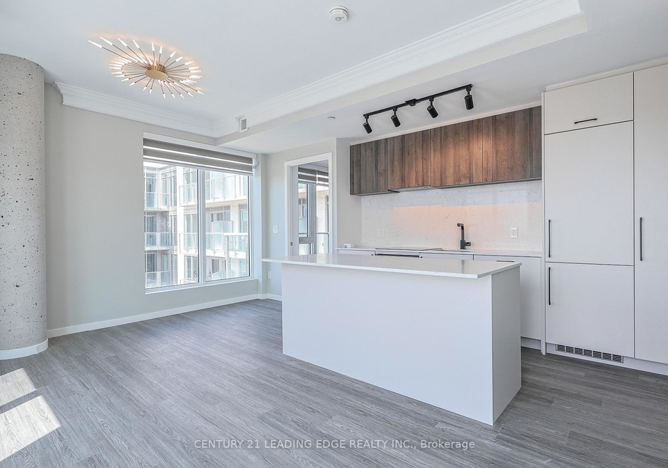 689-the-queensway-etobicoke-ontario-w12193702
