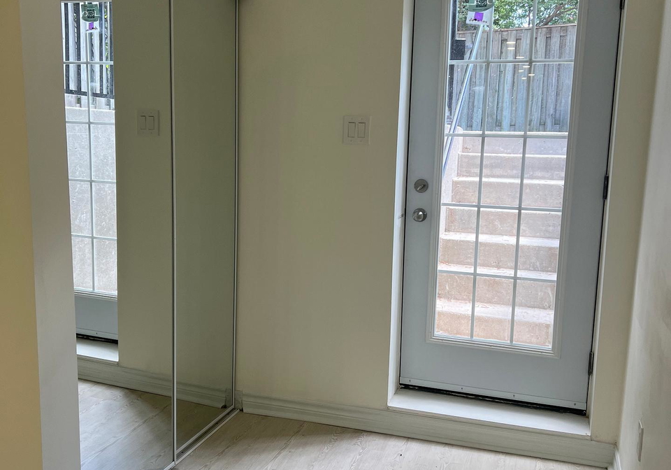3074-dalehurst-drive-mississauga-ontario-w12194036