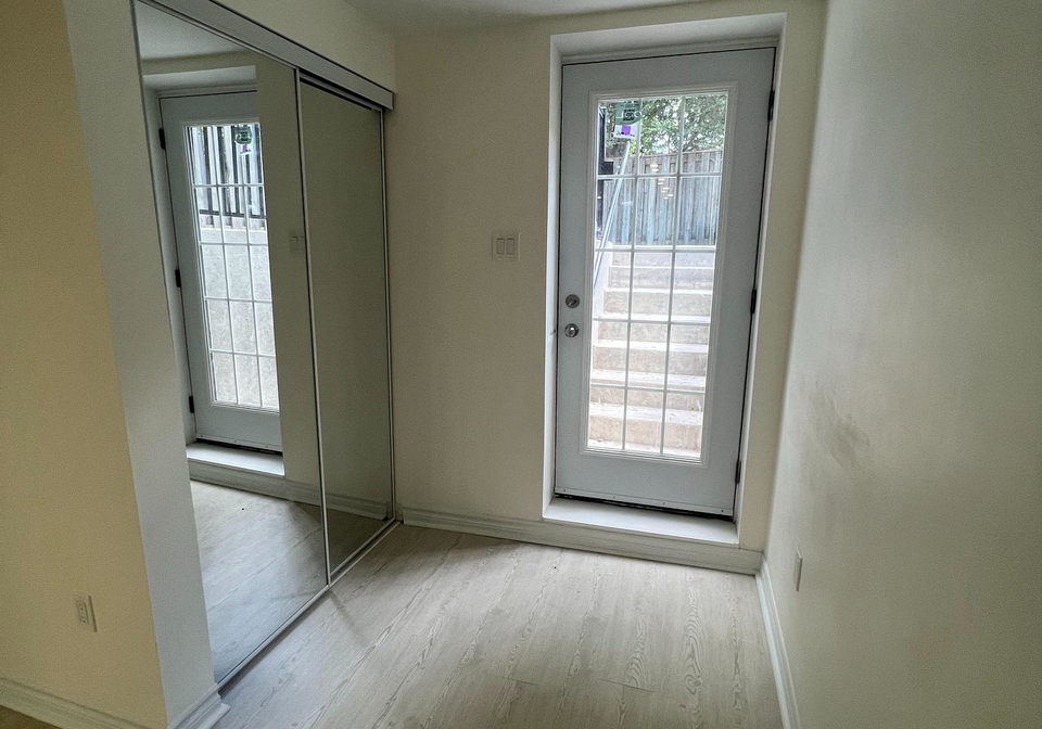 3074-dalehurst-drive-mississauga-ontario-w12194036