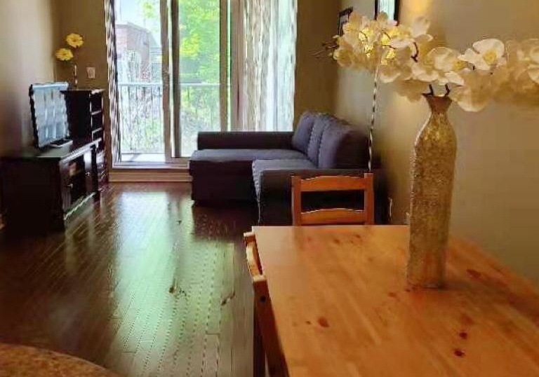320-city-centre-drive-mississauga-ontario-w12194099