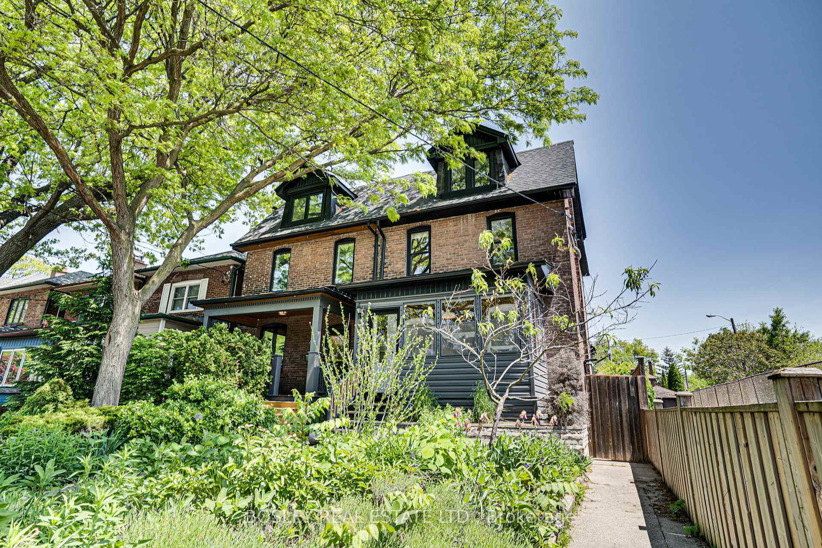 627-willard-avenue-toronto-ontario-w12194216