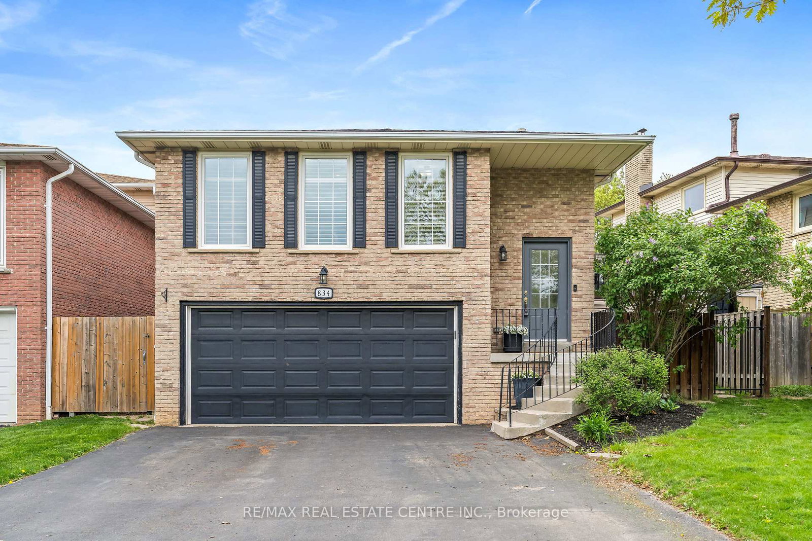 834-merritt-drive-milton-ontario-w12194564