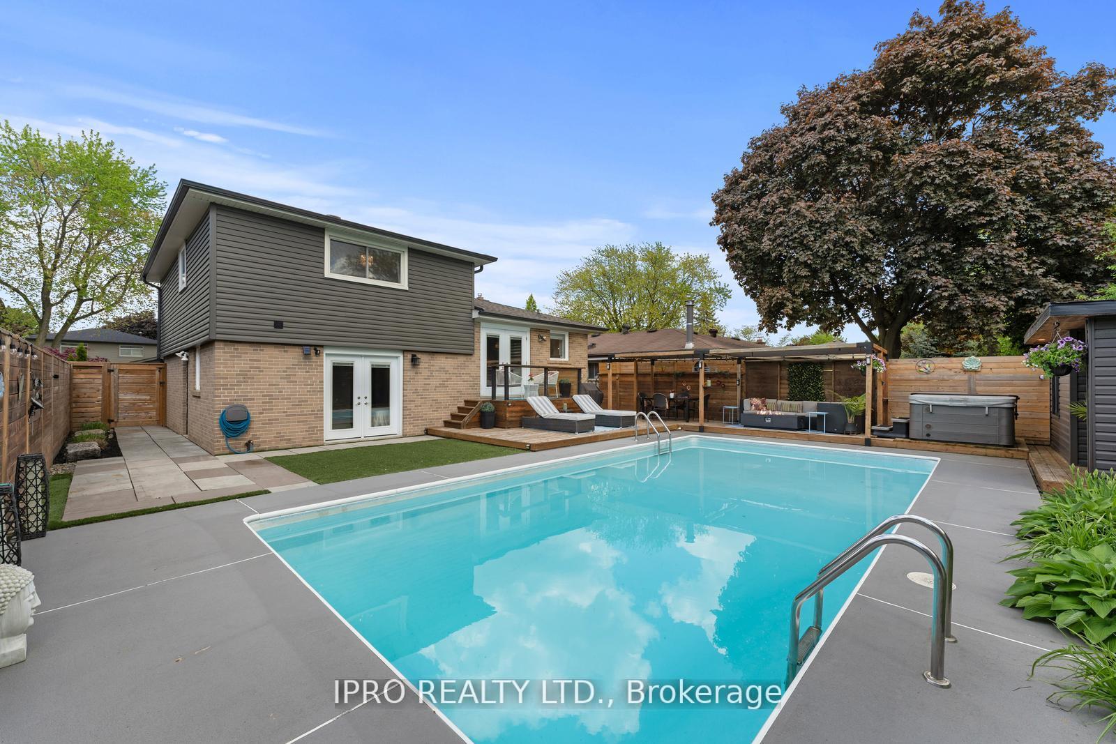 132-bartley-bull-parkway-brampton-ontario-w12195078