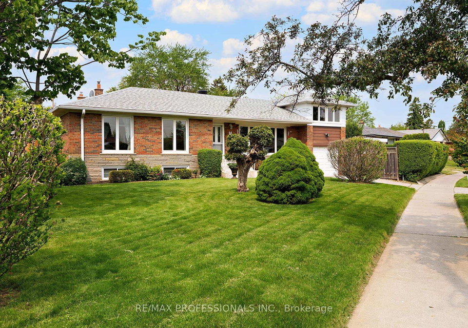 14-baskerville-crescent-etobicoke-ontario-w12195351