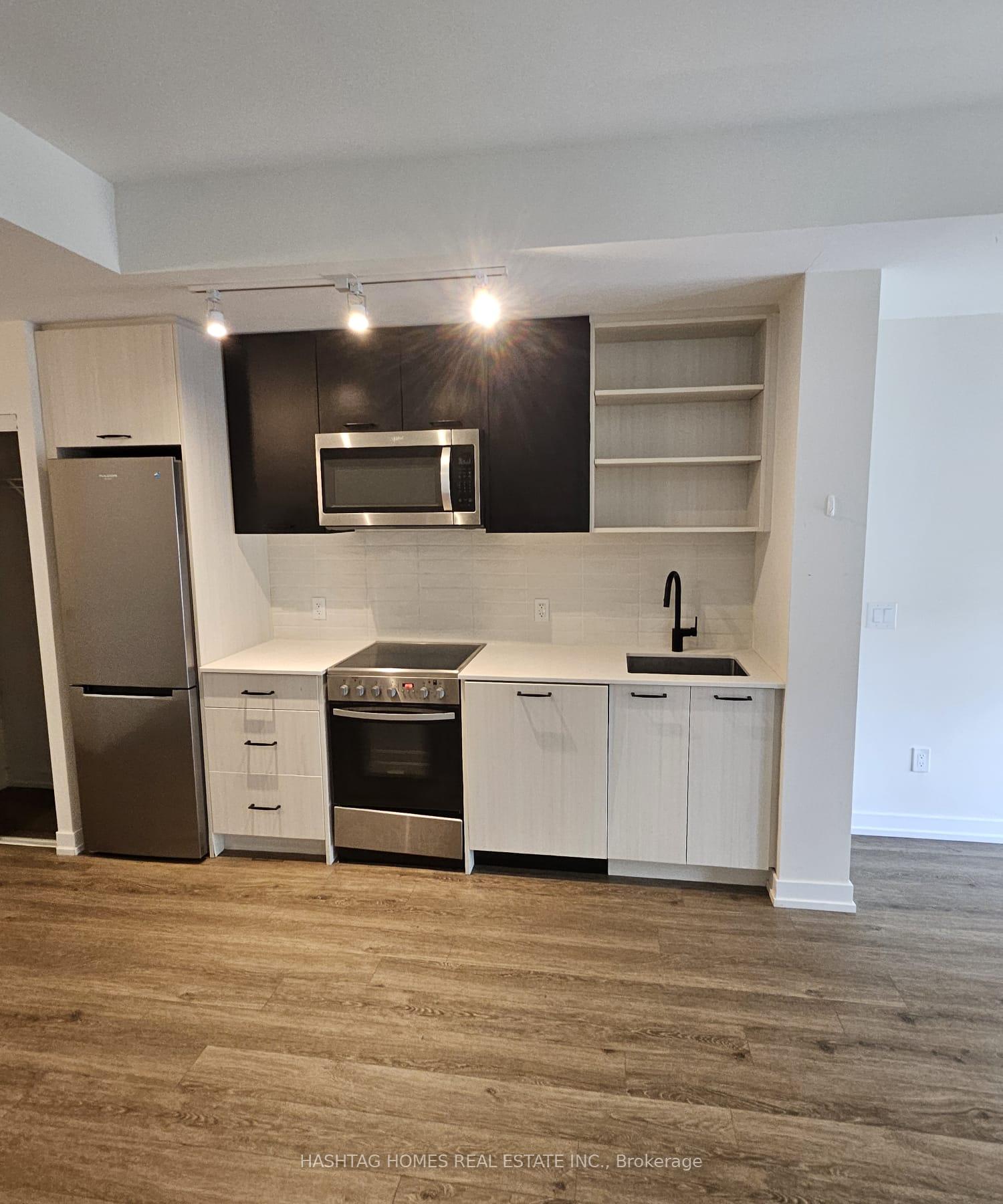 2300-st-clair-avenue-w-toronto-ontario-w12195776