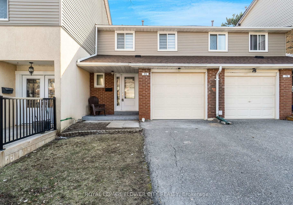 carisbrooke-court-brampton-ontario-w12195912