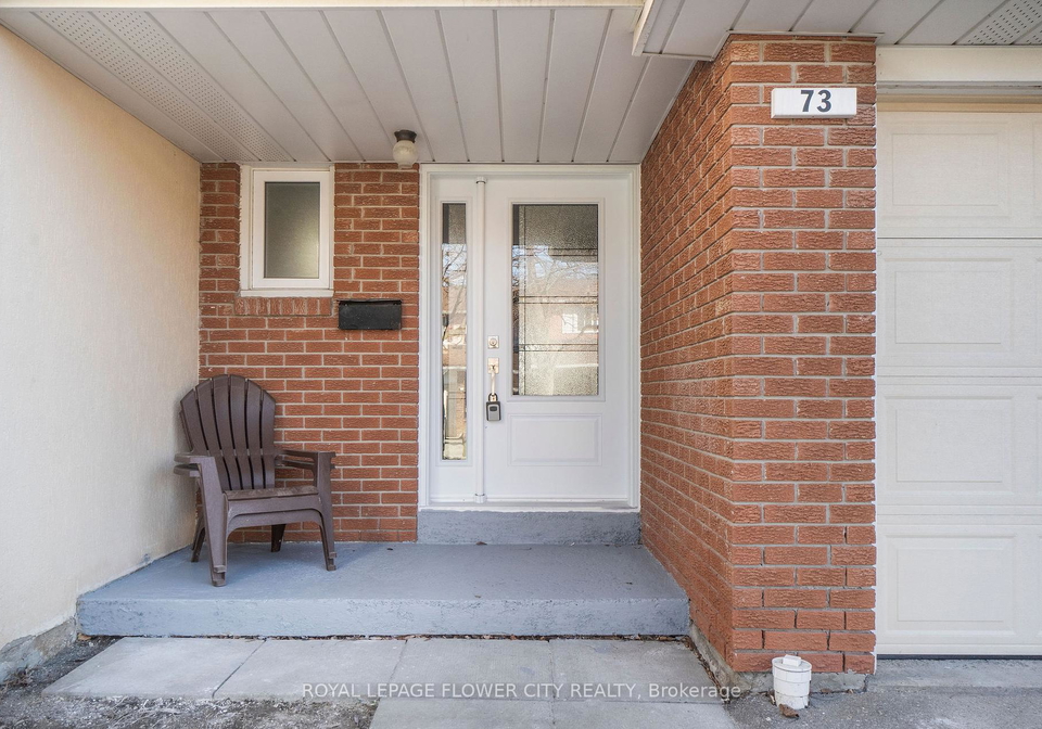 carisbrooke-court-brampton-ontario-w12195912