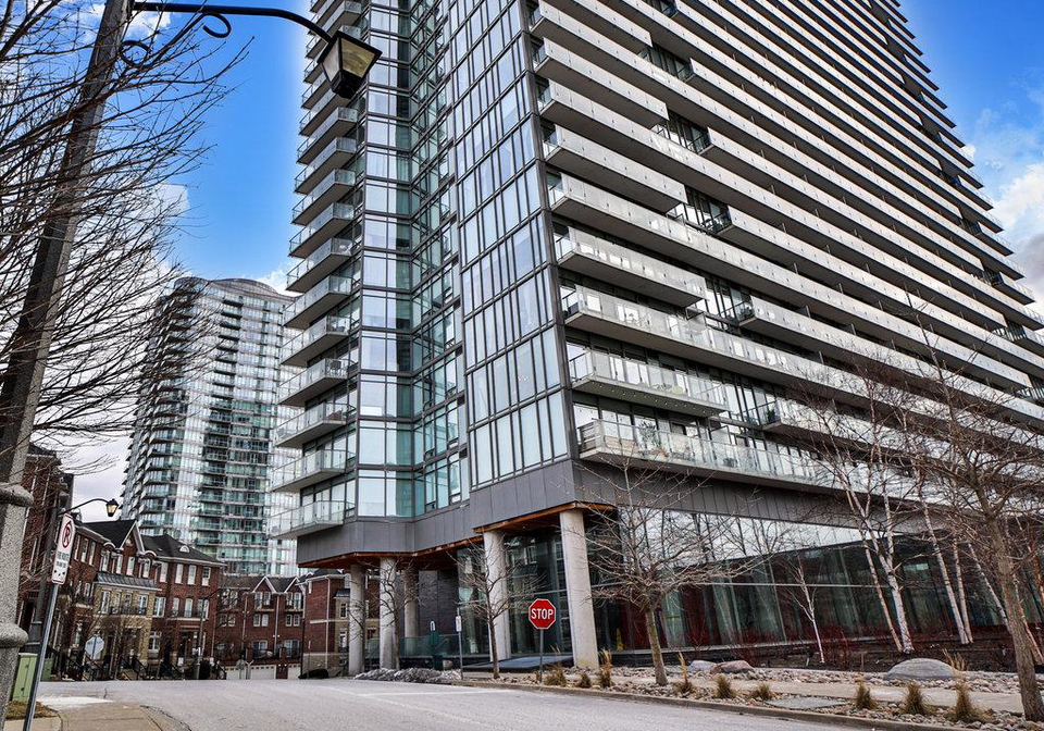 103-the-queensway-avenue-toronto-ontario-w12195920