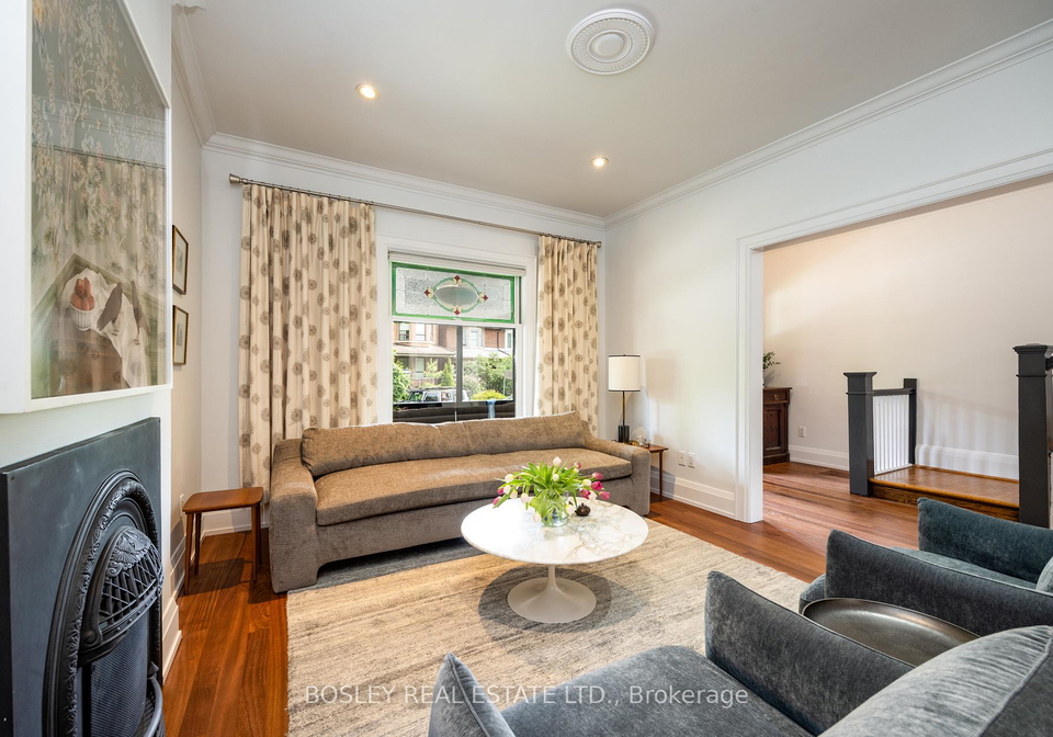 42-lynd-avenue-toronto-ontario-w12196159