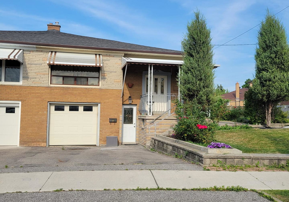 64-watney-crescent-york-ontario-w12196236