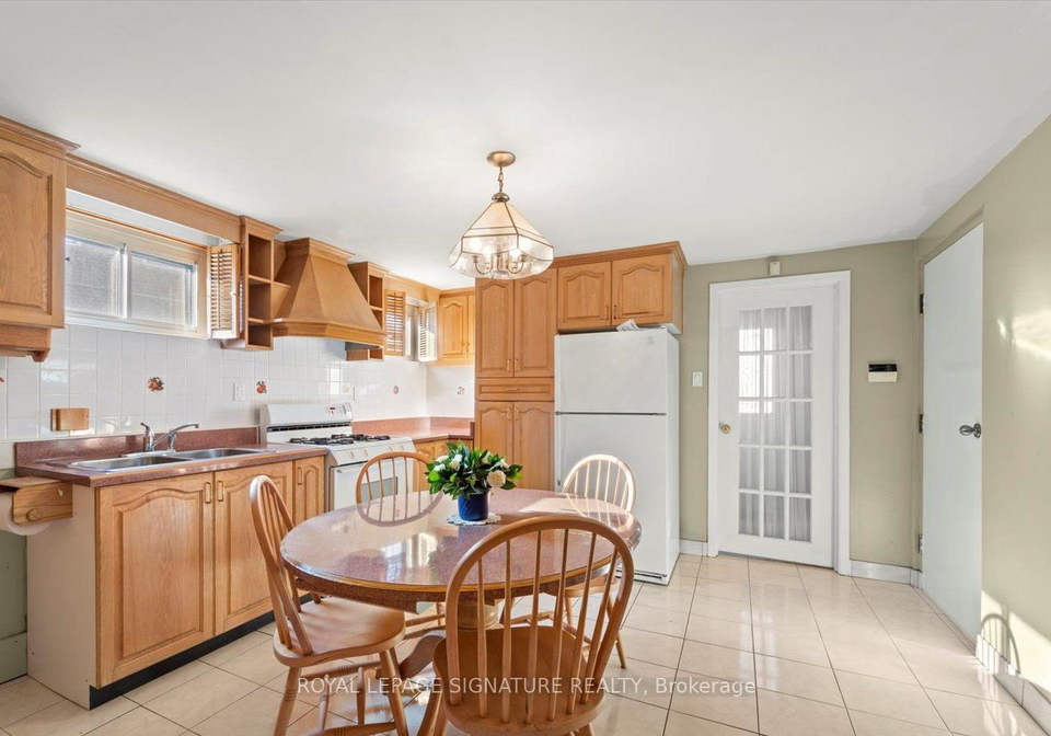 64-watney-crescent-york-ontario-w12196236