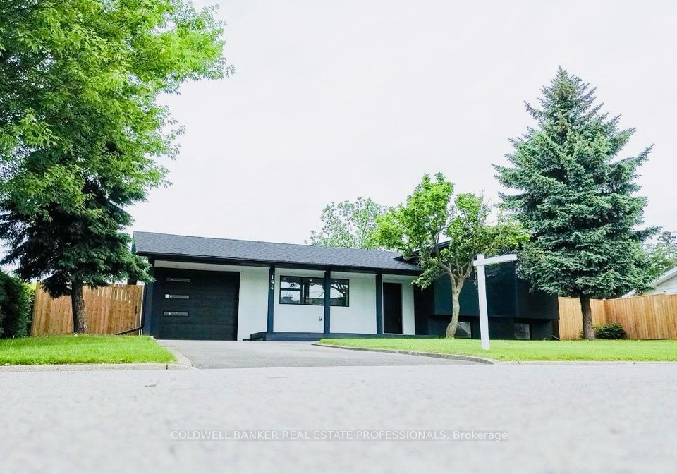 194-slater-crescent-oakville-ontario-w12196248