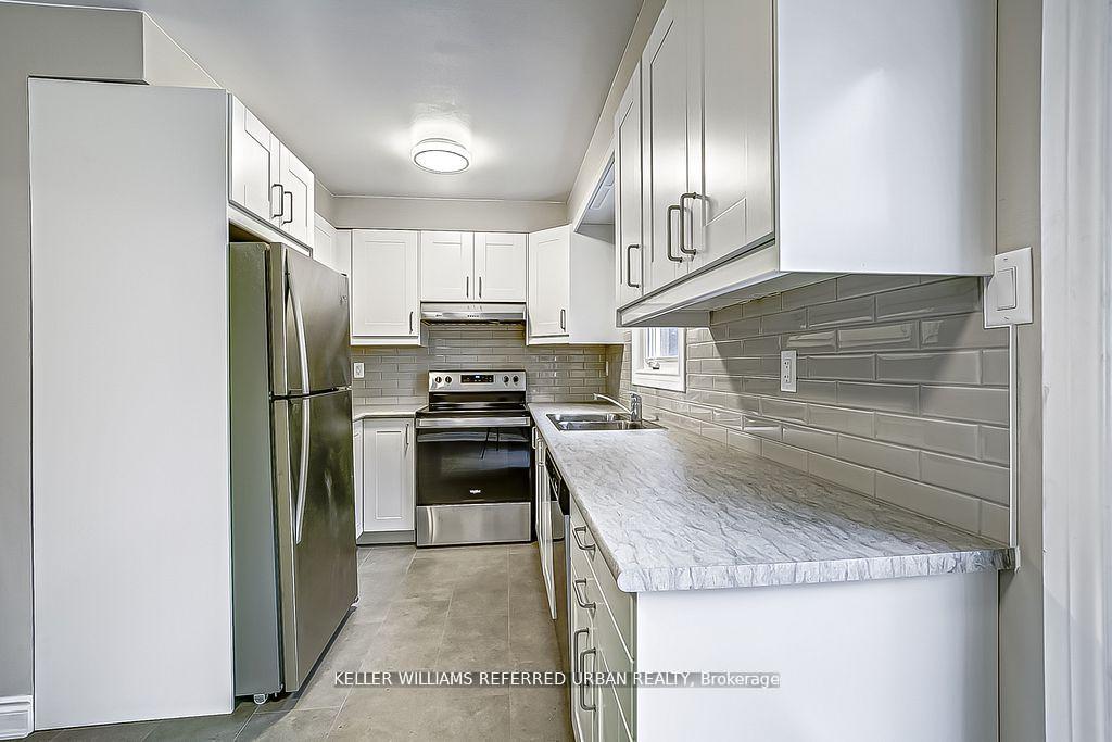 42-forest-point-drive-north-york-ontario-w12196389
