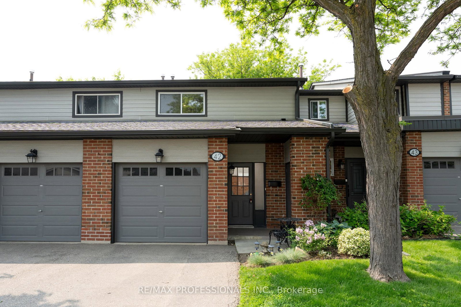 525-meadows-boulevard-mississauga-ontario-w12196781