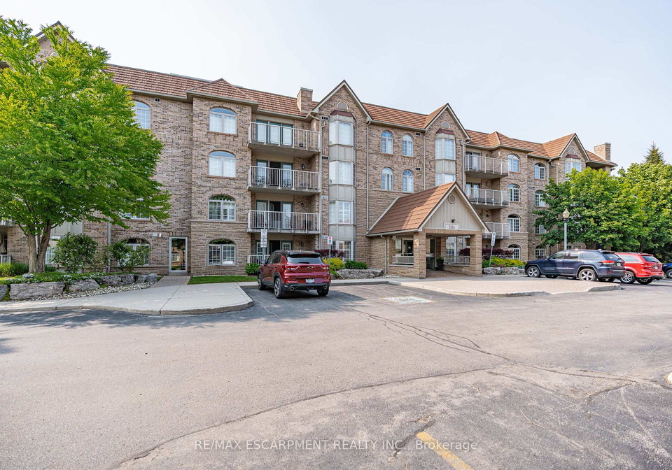 216-a-plains-road-w-burlington-ontario-w12196880